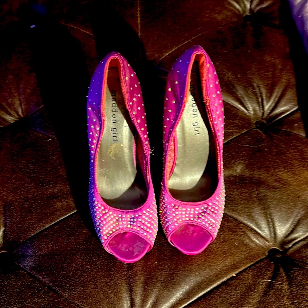 Steve Madden girl pink rhinestone heels 7 1/2